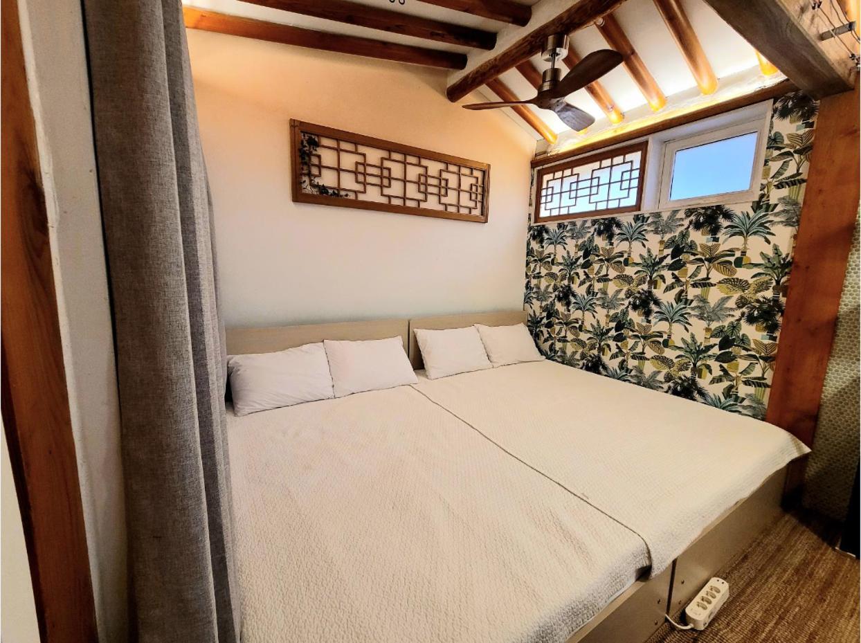 'Hanok Hanok' Boutique Stay Seoul - 2Min From Gyeongbokgung Palace Station Экстерьер фото